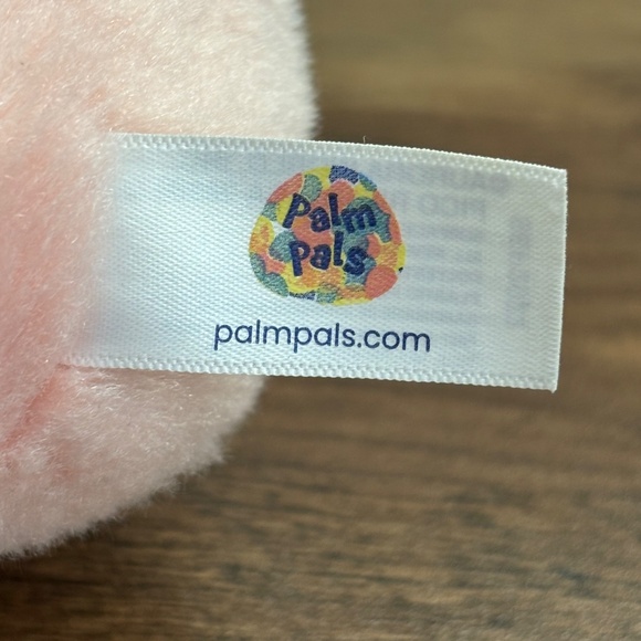 PALM PALS Mellow PEACH Aurora 2022 Fruit Bean Bag Plush  Stuffed Animal - Picture 8 of 9